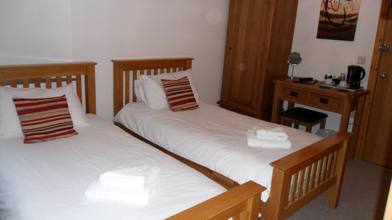 The Bear Bed & Breakfast Rhayader Dış mekan fotoğraf