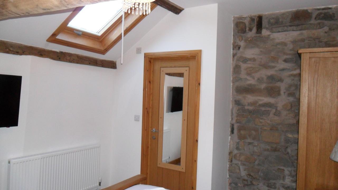 The Bear Bed & Breakfast Rhayader Dış mekan fotoğraf